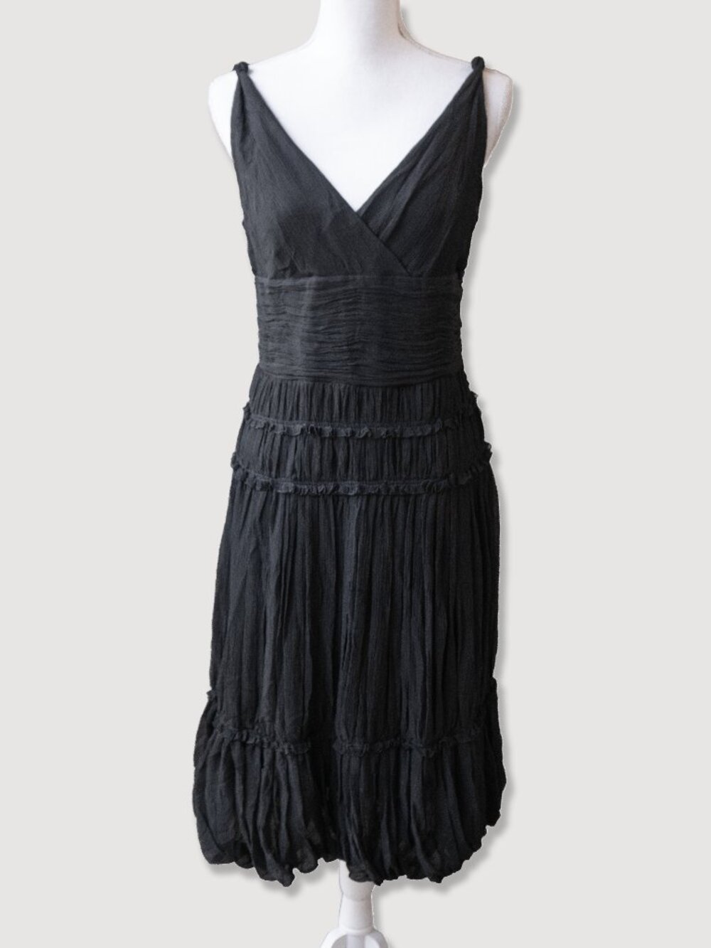 Lafayette 148 Black Dress Silk Tiered Sleeveless Elegant Pleated Plunging Midi
